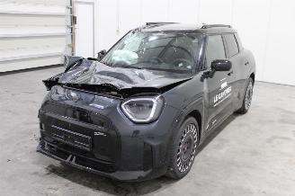 Vaurioauto  passenger cars Mini Aceman SE 2024/11