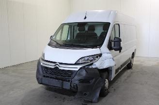 damaged passenger cars Citroën Jumper  2022/8