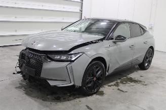 Damaged car DS Automobiles DS 4 DS4 2022/3