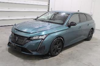 damaged passenger cars Peugeot 308  2022/7