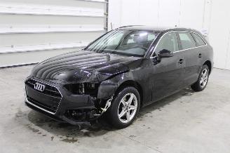Unfallwagen Audi A4  2023/3