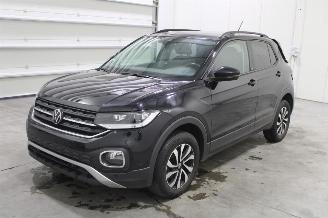 uszkodzony samochody osobowe Volkswagen T-Cross  2022/7