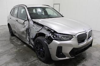 BMW iX3  picture 2