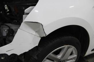 Renault Clio  picture 5