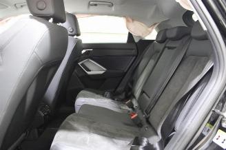 Audi Q3  picture 12