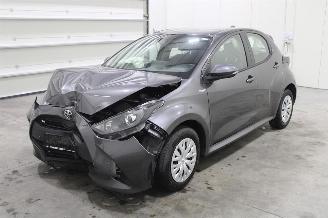 uszkodzony samochody osobowe Toyota Yaris  2023/2