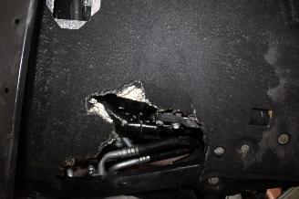 Peugeot e-2008  picture 19