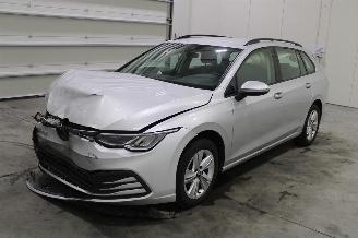 krockskadad bil auto Volkswagen Golf  2023/4