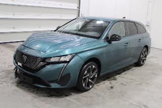 Damaged car Peugeot 308  2022/12