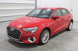 Voiture accidenté Audi A3  2023/10