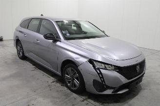 Peugeot 308  picture 2