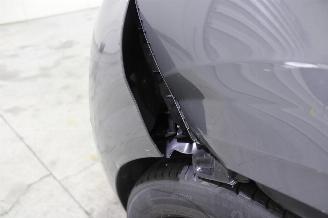 Peugeot 208  picture 23