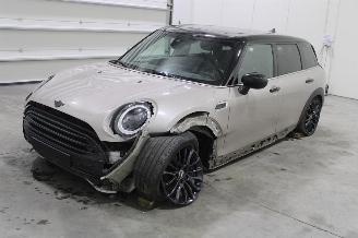 Damaged car Mini Cooper D Clubman 2021/11