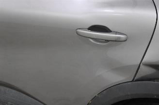 Renault Captur  picture 23