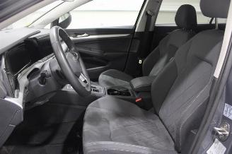 Volkswagen Golf  picture 10