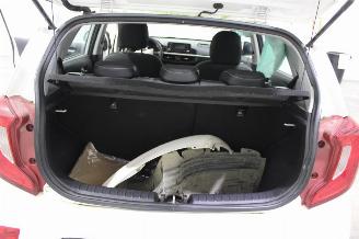 Kia Picanto  picture 18