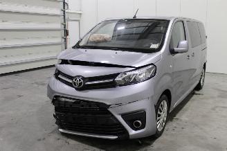 uszkodzony samochody osobowe Toyota ProAce  2024/5