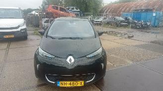 skadebil auto Renault Zoé  2015/2