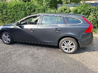 Volvo V-60 V60 T3 trekhaak 2013geen schade fijne auto vakantieklaar picture 14