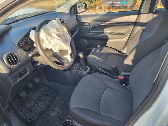 Mitsubishi Space-star 1.0 Entry Airco picture 14