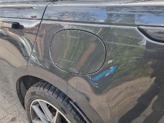 Land Rover Range Rover Velar P400e Pano Stoelverw Navi Led picture 6