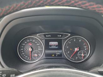 Mercedes B-klasse 180 Aut. AMG Line picture 19