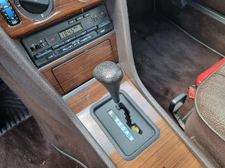 Mercedes E-klasse 250d Aut. W124 Schuifdak picture 16