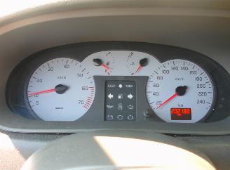 Renault Scenic  picture 6