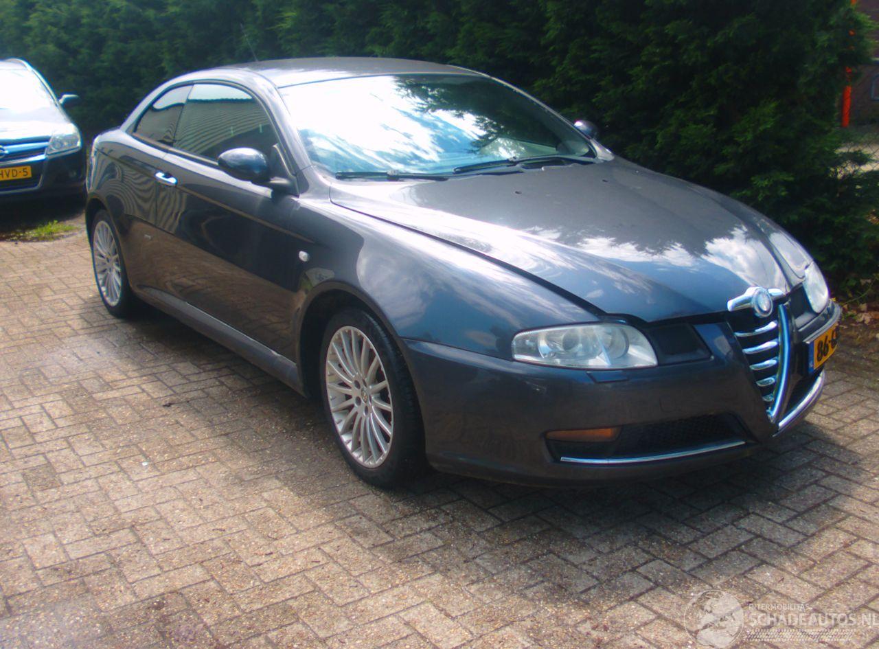 Alfa Romeo GT 