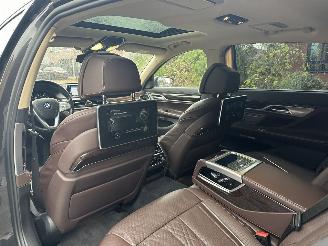 BMW 7-serie 740 LWB i-Performance / Full Options picture 15