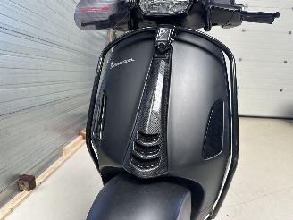 Vespa  SPRINT S CUSTOM MADE | LED MATRIX FULL OPTIONS MET BEUGELS picture 6