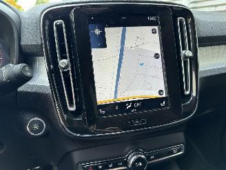 Volvo XC40 1.5 T3 R-Design NAVI/LED/CAMERA/FULL ASSIST/LEDER/VOL OPTIES! picture 12