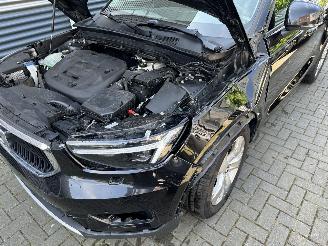 Volvo XC40 1.5 T3 R-Design NAVI/LED/CAMERA/FULL ASSIST/LEDER/VOL OPTIES! picture 7