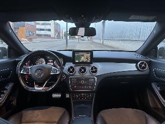 Mercedes Cla-klasse AMG CLA180 / NAVI / LED / ALCANTARA / PDC / MFS picture 7