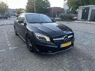 Unfallwagen Mercedes Cla-klasse AMG CLA180 / NAVI / LED / ALCANTARA / PDC / MFS 2015/6