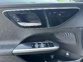 Mercedes C-klasse 180 AMG LINE / PANO / 360CAM / LED BEAM / MBUX FULL OPTIONS picture 16