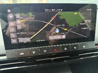 MG MG4 Electric Luxury 64kWh 204PK Aut. picture 23