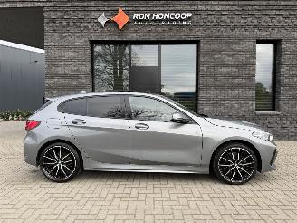 damaged passenger cars BMW 1-serie M-SPORT FULL OPTIONS! 118i 136PK Steptronic 2024/3