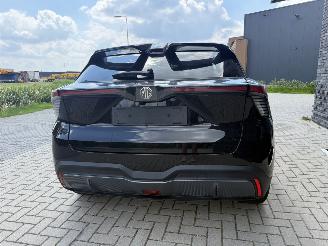 MG MG4 Electric Long Range 64kWh 204PK Aut. Luxury picture 12