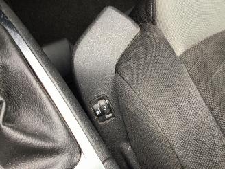 Citroën C4 PICASSO 2.0 blueHDI INTENSIVE lichte rijbare schade picture 13