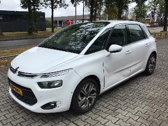 krockskadad bil auto Citroën C4 PICASSO 2.0 blueHDI INTENSIVE lichte rijbare schade 2016/2