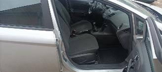 Ford Fiesta 1.5-TDCI euro-6 Airconditioning stoelverwarming Led koplampen elektrische inklapbare buitenspiegels Parkeersensoren voor& achter picture 21