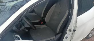 Toyota Aygo  picture 13