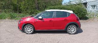Citroën C3 You! 1.2-Benzine 83pk Airco Stoelverwarming Lichtautomaat Drivelane assistent Led koplampen led Dagrijverlichting Dab audio systeem Bi-Color pearl metallic Lak picture 7