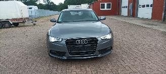 Audi A5 Sportback 2.0 Automaat Navi Xenon Led Climatecontrol CruiseControl Stoelverwarming Lichtautomaat Regensensor Audio CD 18-inch audi velgen Afneembare trekhaak Parkeersensoren voor en achter picture 9