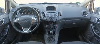 Ford Fiesta 1.5-Diesel 75pk euro-6 Airconditioning Stoelverwarming leren stuurwiel met radio bediening Elektrische ramen Elektrische-inklapbare buitenspiegels Led koplampen led spiegel verlichting Parkeersensoren voor en achter picture 15