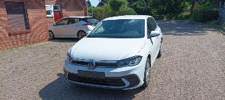 Volkswagen Polo 1.0-mpi 80pk Airconditioning Led koplampen Virtual Cockpit Frontassistent  Drivelane assistent Stoelverwarming Cruisecontrol picture 11