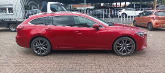 Mazda 6 2.2-diesel 175pk 4x4 Automaat Full-Led Full-Leder Memory Navi Head-up Blindspot systeem Bose-sound Climatecontrol CruiseControl radar Stoelverwarming Lichtautomaat Privacyglas keyless Entry trekhaak Parkeersensoren 19-inch mazda velgen picture 10