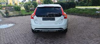 Volvo V-60 Cross Country 5-Cil 2.4 190pk Automatik 4x4 Leder Navi Xenon Led Climatecontrol CruiseControl Stoelverwarming Lichtautomaat Privacyglas Regensensor Trekhaak picture 6