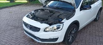 Volvo V-60 Cross Country 5-Cil 2.4 190pk Automatik 4x4 Leder Navi Xenon Led Climatecontrol CruiseControl Stoelverwarming Lichtautomaat Privacyglas Regensensor Trekhaak picture 30